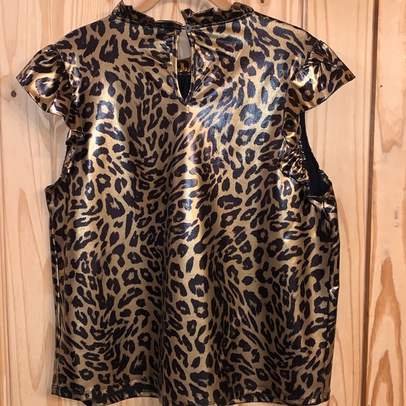 Jodifl Faux Leather Animal Print Top Size Large - Picture 4 of 4